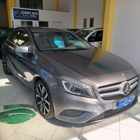 Mercedes-Benz 136.138KM CLASSE A180 CDI MOTORE MERCEDES AUTOM