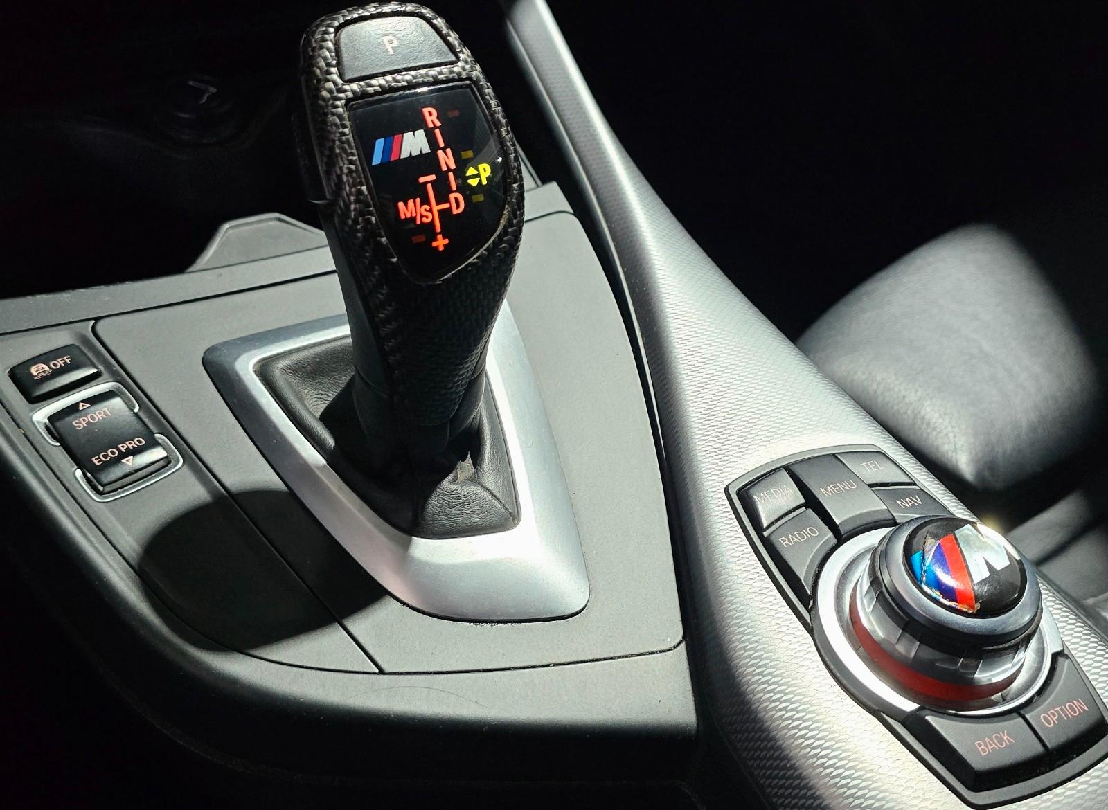 BMW M135 M135I*NAVI PROF*HARMAN KARDON*BASTUCK*LEDER*AUTO | 320 ch | BMW M135I | GPS PROF