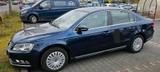 Volkswagen VW Passat b7 - Volkswagen Passat aus 2012 mit Diesel-Antrieb: Limousine