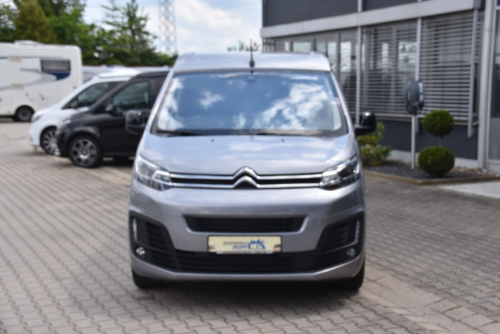 Fahrzeugabbildung Pössl Campster Citroen 145 PS Preisvorteil 7.000 EUR