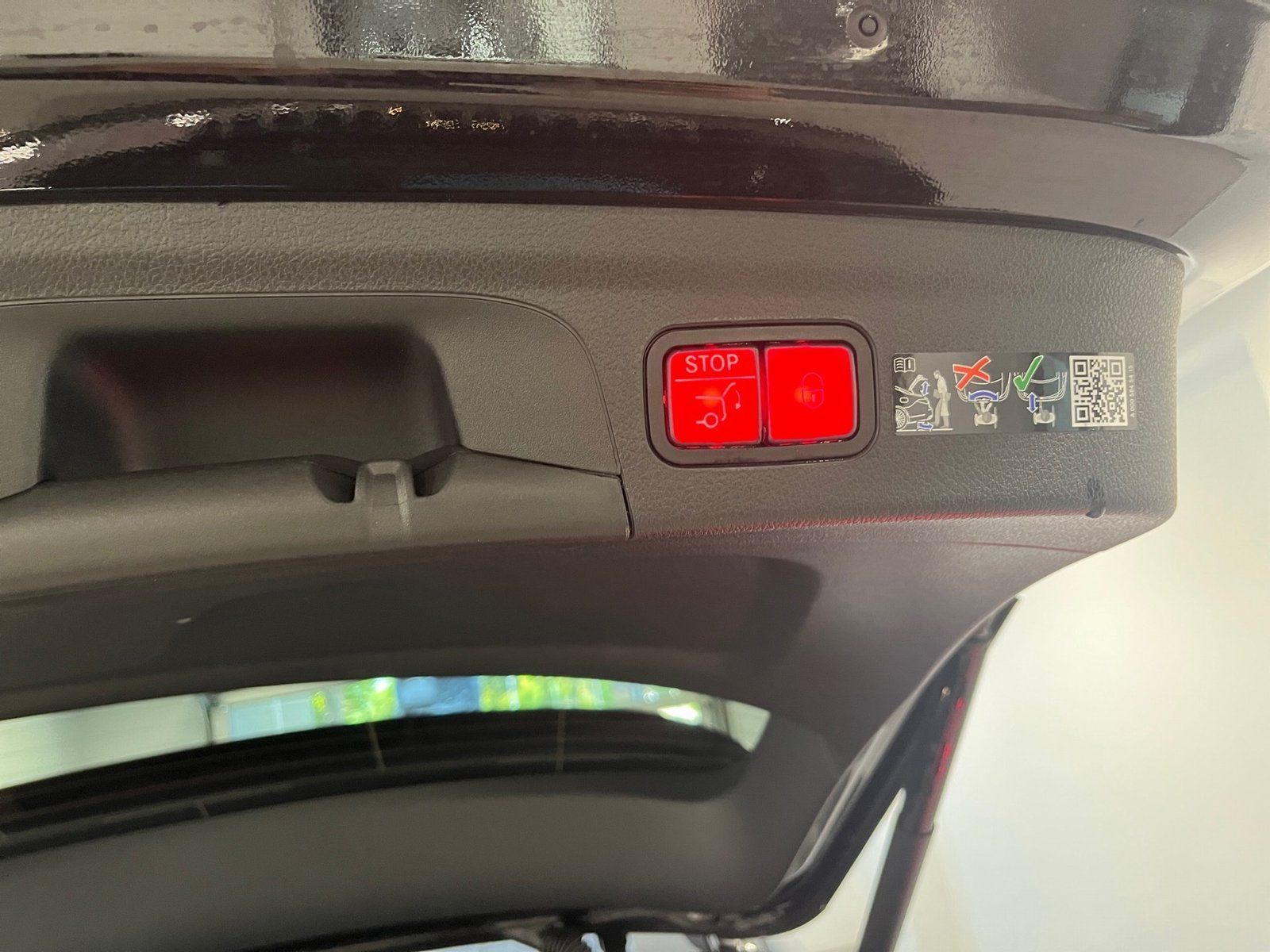 Fahrzeugabbildung Mercedes-Benz GLE 350 de 4M AMG*Distronic*360*AHK*Pano*Burmest
