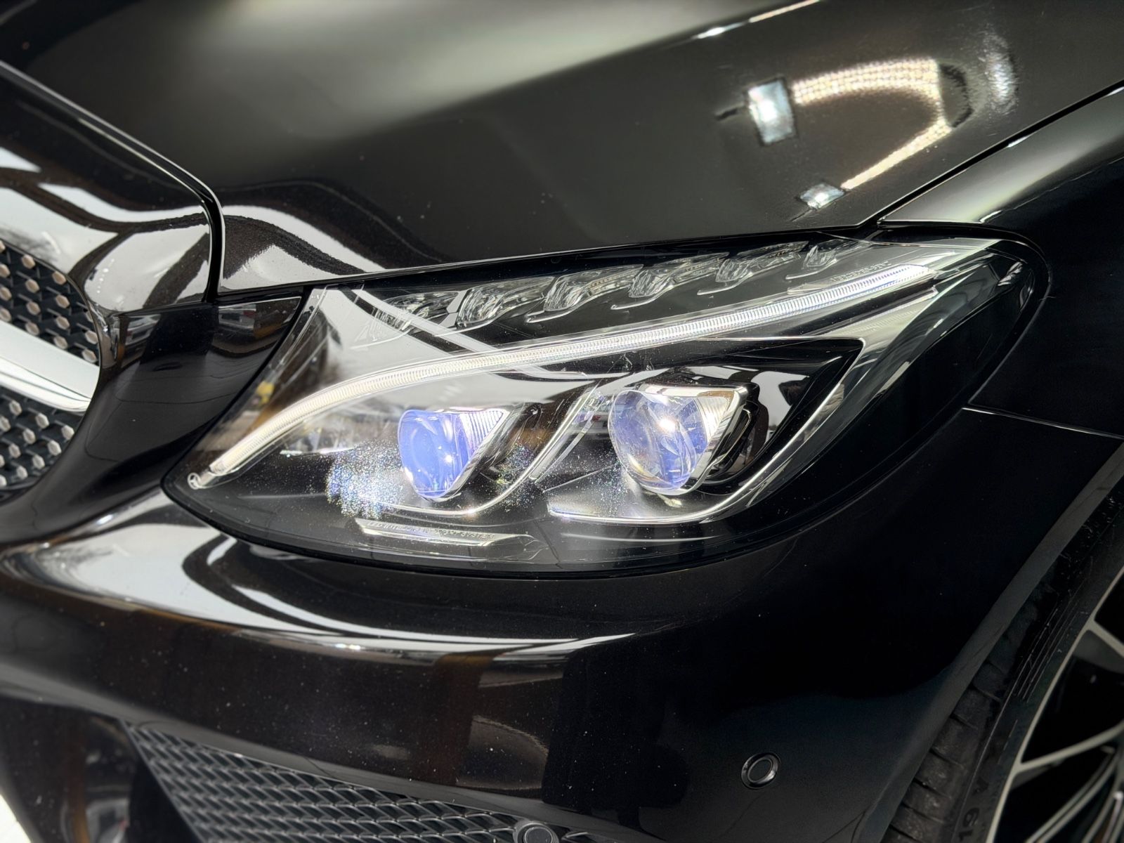Fahrzeugabbildung Mercedes-Benz C250 Coupe|AMG-LINE|19 ZOLL|ILS-LED|NAVI|AUTOMAT