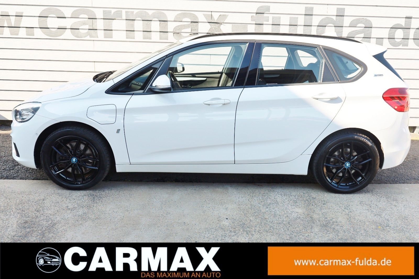 Fahrzeugabbildung BMW 225xe Active Tourer Advantage Navi,LED,SH,PDC