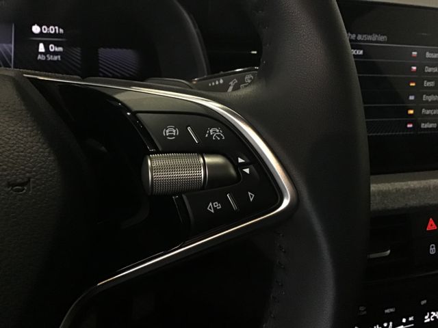 Fahrzeugabbildung Skoda Kamiq Selection 1.0 TSI DSG/ACC/Kamera/SmartLink