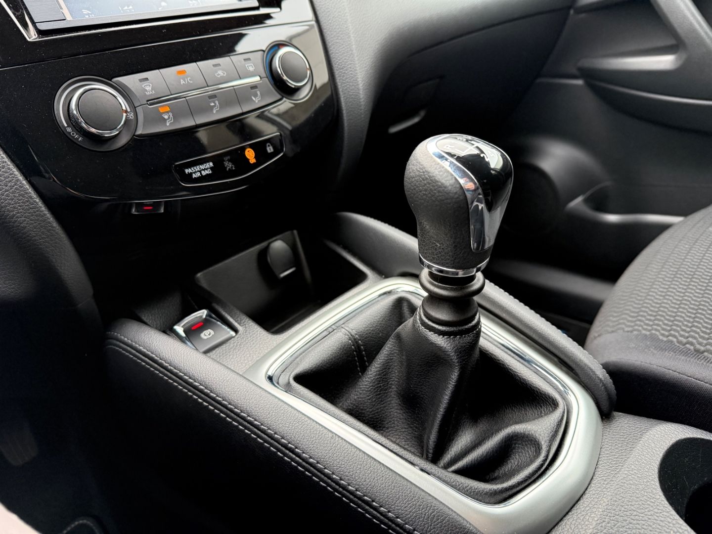 NISSAN Qashqai Visia Spurhalteass. Verkehrszeichenerk. - Image 20