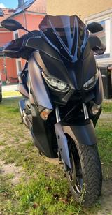 Yamaha XMAX 300 - YAMAHA XMAX 300