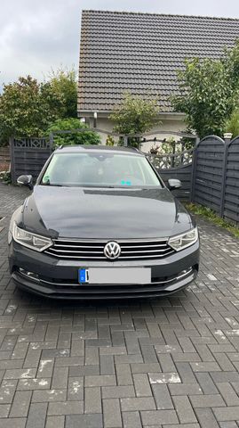 VW Passat Variant 2.0 TDI SCR DSG Comfortline V...