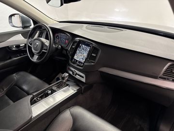 Volvo XC90 - 10