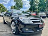 Opel Astra H Twin Top Endless Summer - Opel Astra: Endless Summer
