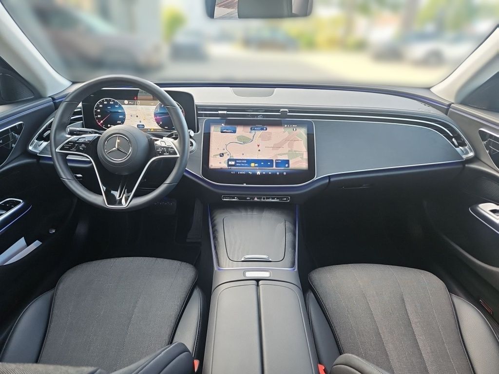 Fahrzeugabbildung Mercedes-Benz E 200 Limousine Avantg. Distronic+ Navi LED SHZ