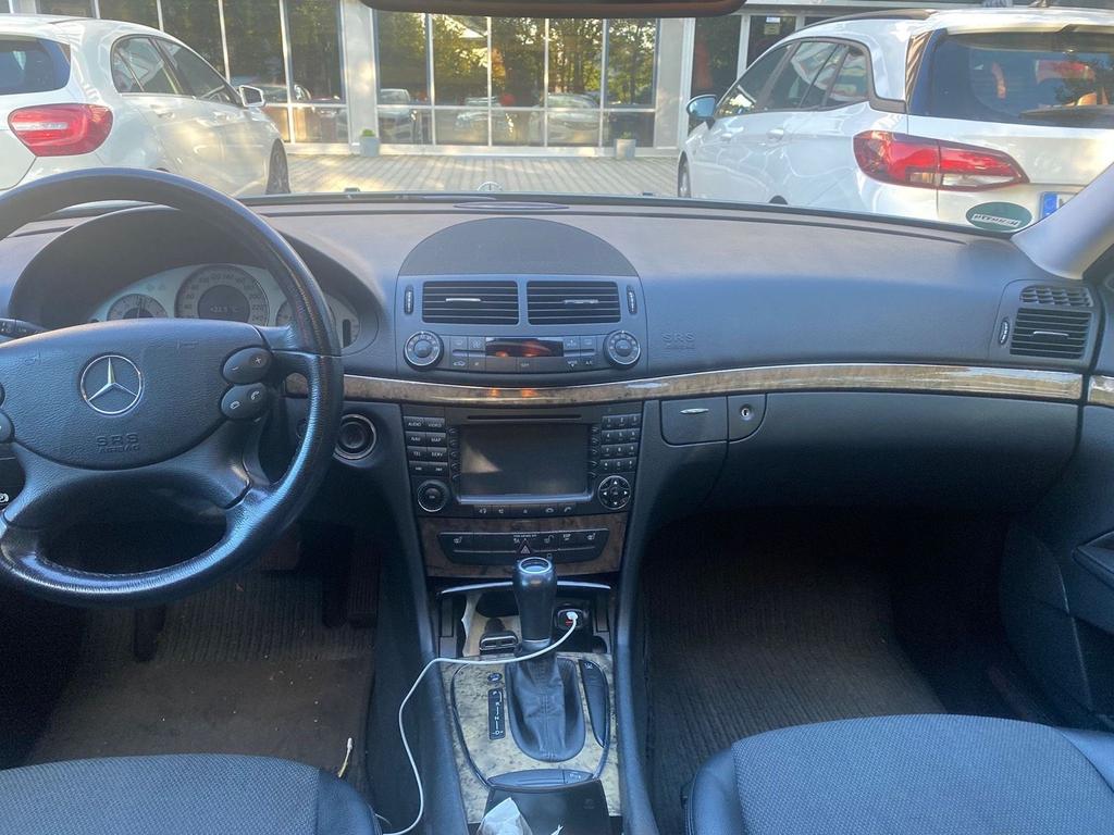 Mercedes-Benz E 280