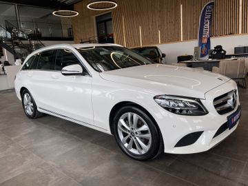 Mercedes-Benz C 180 *CARPLAY*PDC*AHK*LED*NAVI*EL.SITZE*