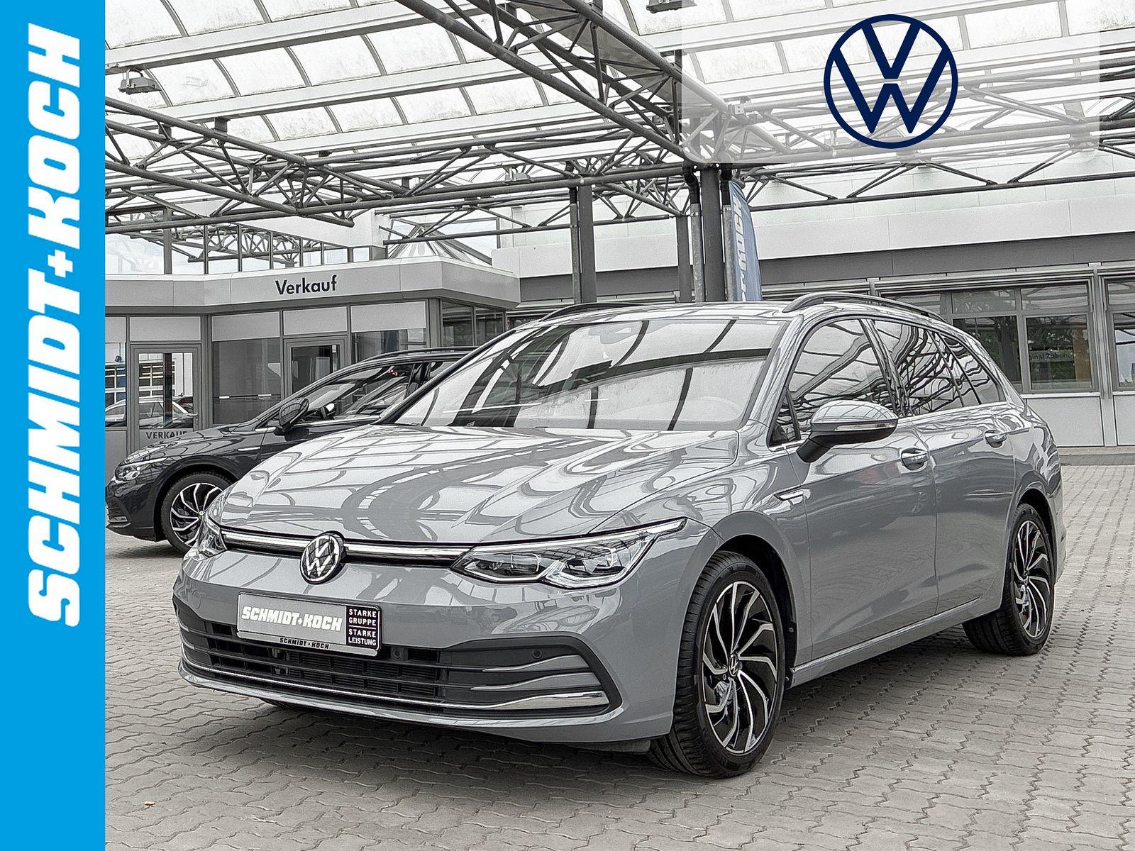 Volkswagen Golf VIII Variant 1.5 eTSI Style DSG ACC Navi