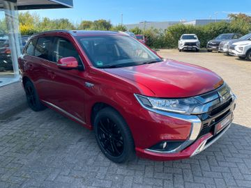 Mitsubishi Plug-in Hybrid Outlander - 3