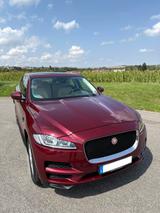 Jaguar F-Pace 30d AWD Portfolio - Jaguar F-Pace: Portfolio
