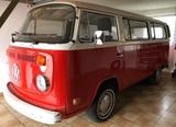 Volkswagen T2 Bulli Bus Camper / Motor NEU / restauriert - Volkswagen T2: Camper