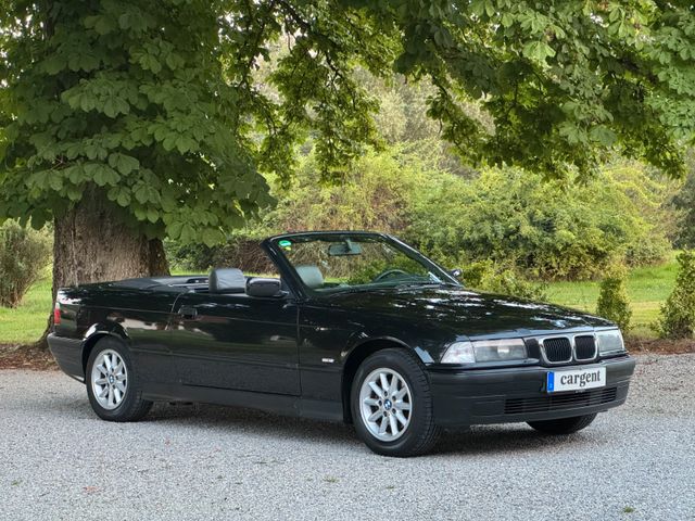 BMW 318i Cabriolet E36 Leder PDC Klimaaut. el. Dach