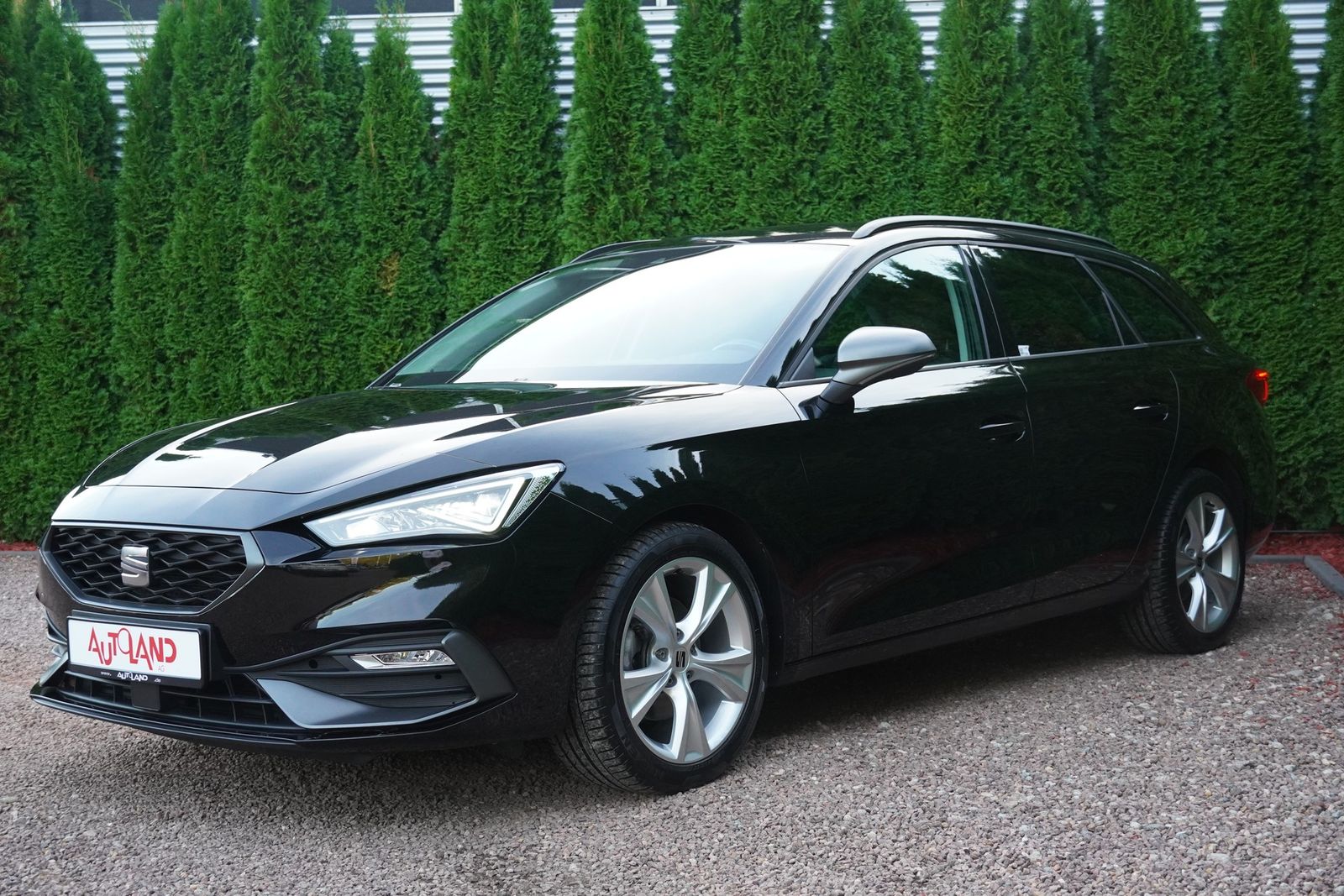 Seat Leon Sportstourer 1.5TSI FR LED Navi ACC Beats imagem 2