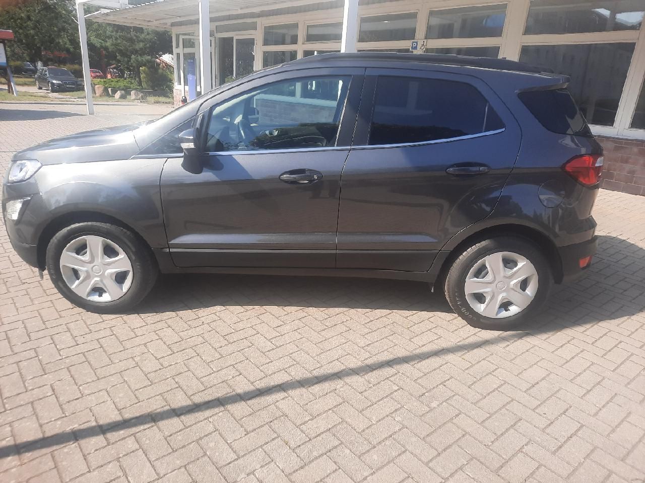 Fahrzeugabbildung Ford EcoSport Titanium