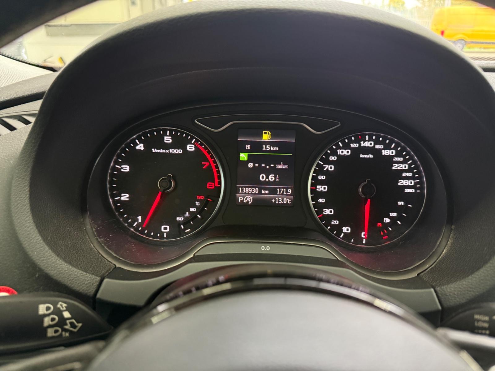 Audi A3 1.4 TFSI*S-LINE*SPORTBACK*AUTOM*BI-XN*PDC