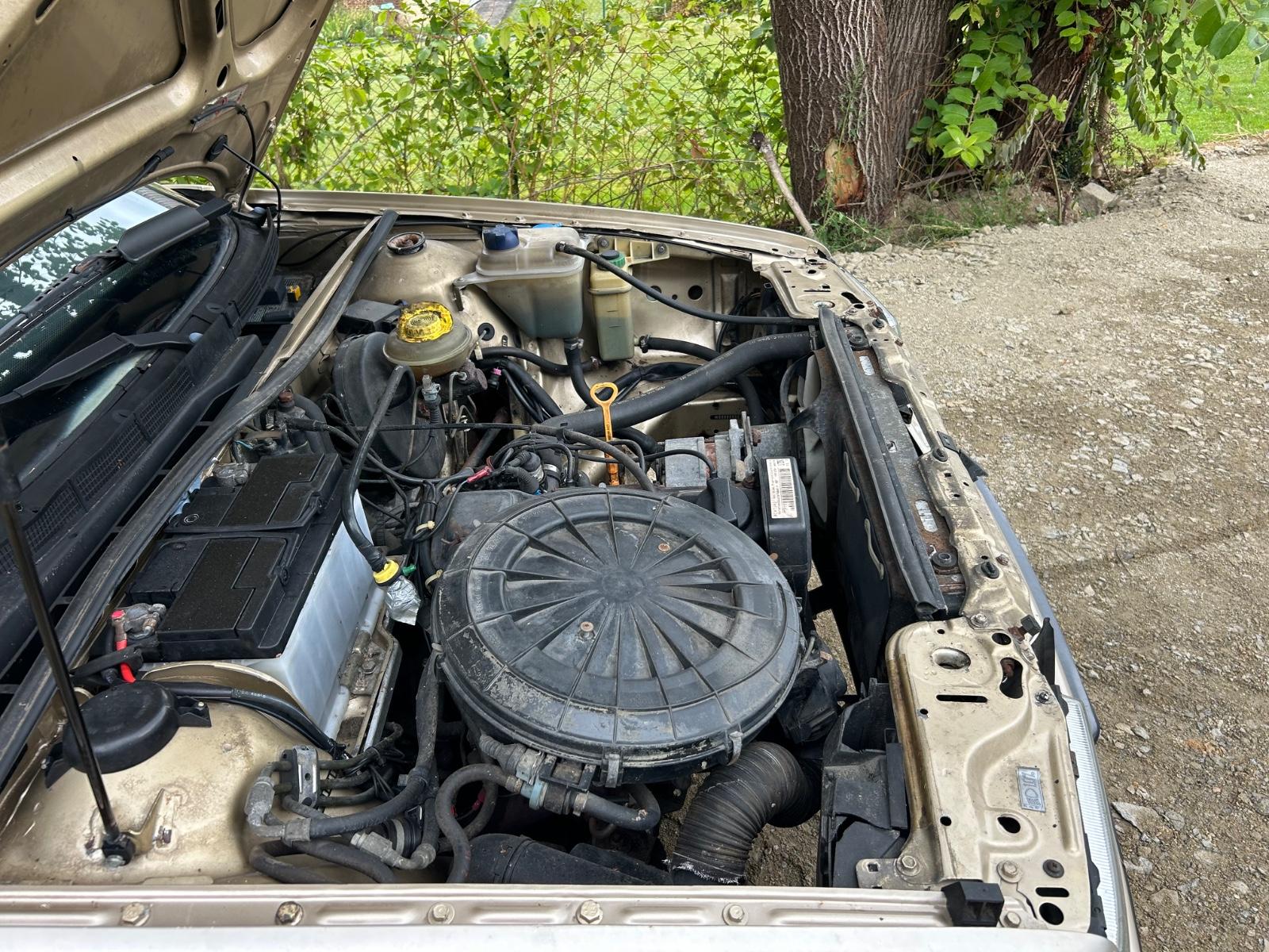 Audi 80