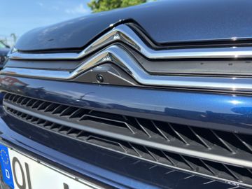 Citroën C4 MAX 1.2 PureTech 130 +HUD+Kam.+LED+SHZ+SpurH