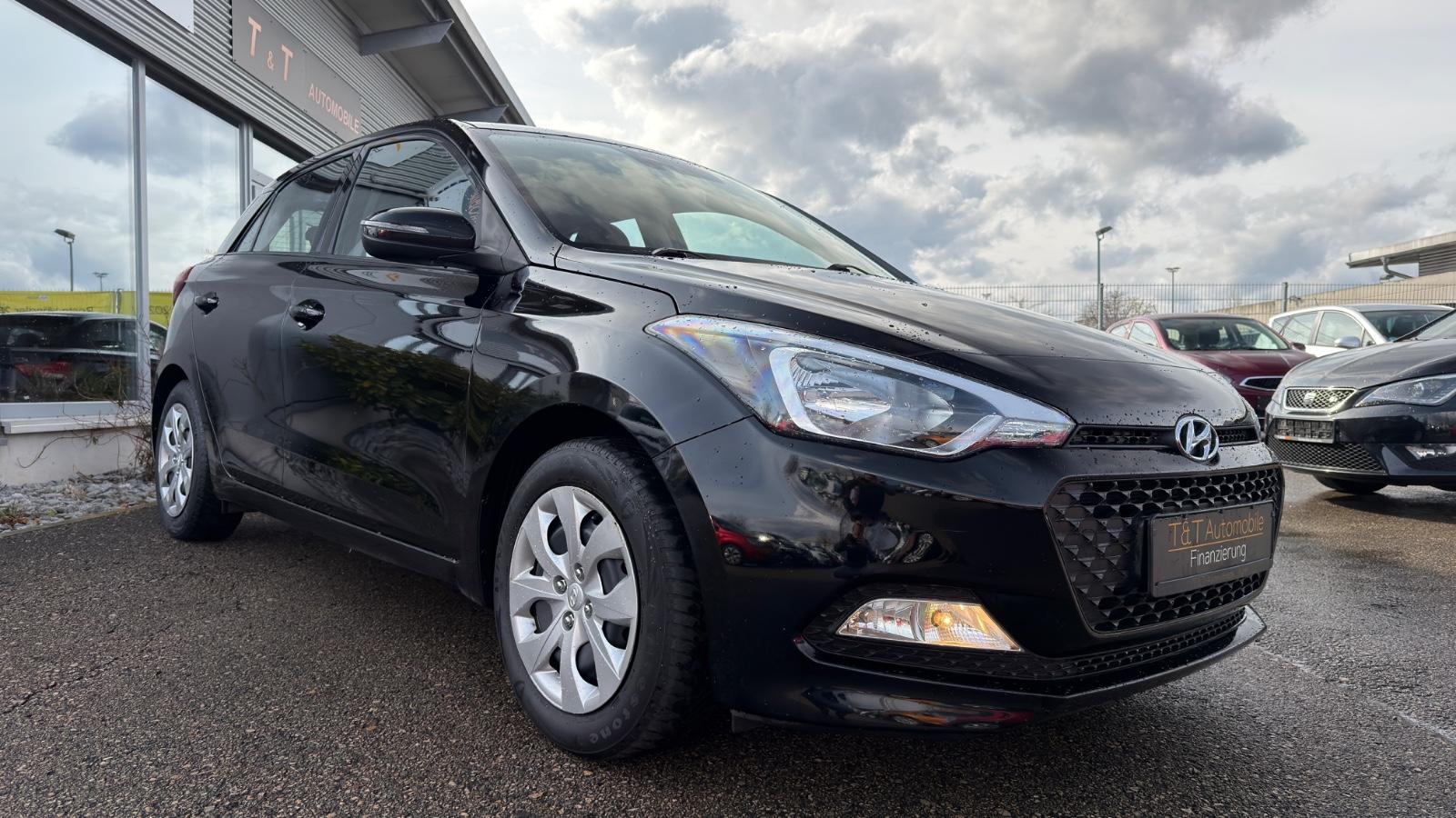 Hyundai i20 Sitz+Lenkr.-heizung Parksens. BT TÜV Klima