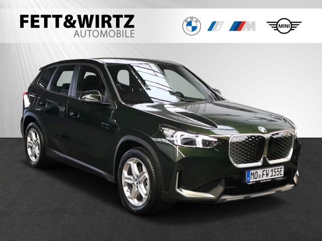 BMW iX1 eDrive20 Sportsitze|Parkass.|18"LM