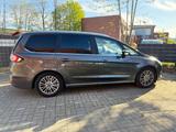 Ford Galaxy Familienwagen 7 Sitze - : Familienwagen