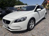 Volvo V40 D2 Kinetic LED Scheinwerfer - Volvo V40: D2