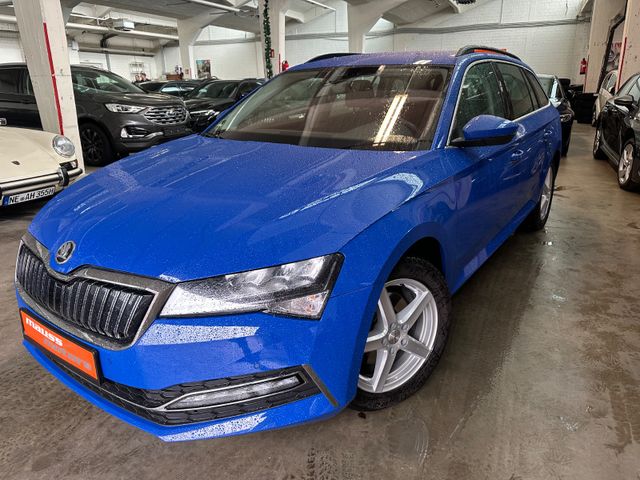 Skoda Superb Combi Ambition iV - 8912 E