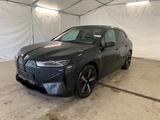 BMW iX 40 xDrive Sport 21" ACC HeadUp Pano CockpProf - BMW iX: Automatik
