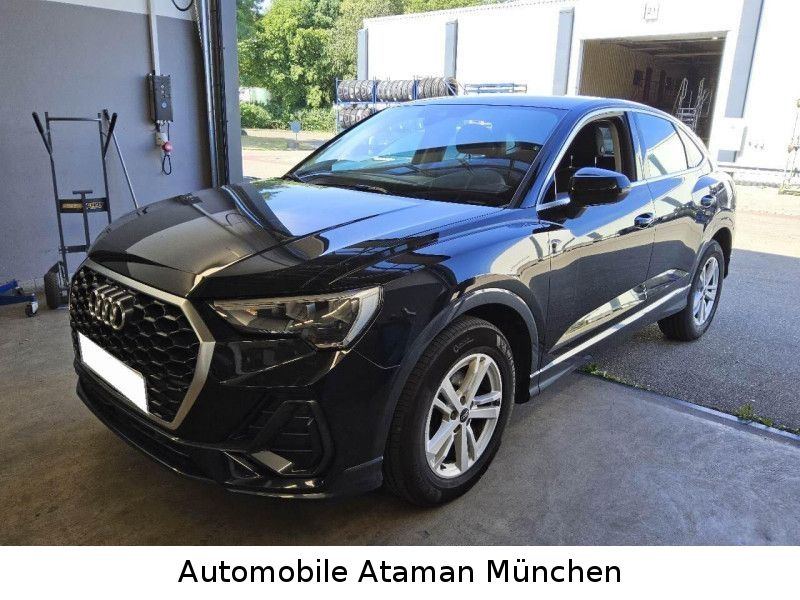 Image of Audi Q3