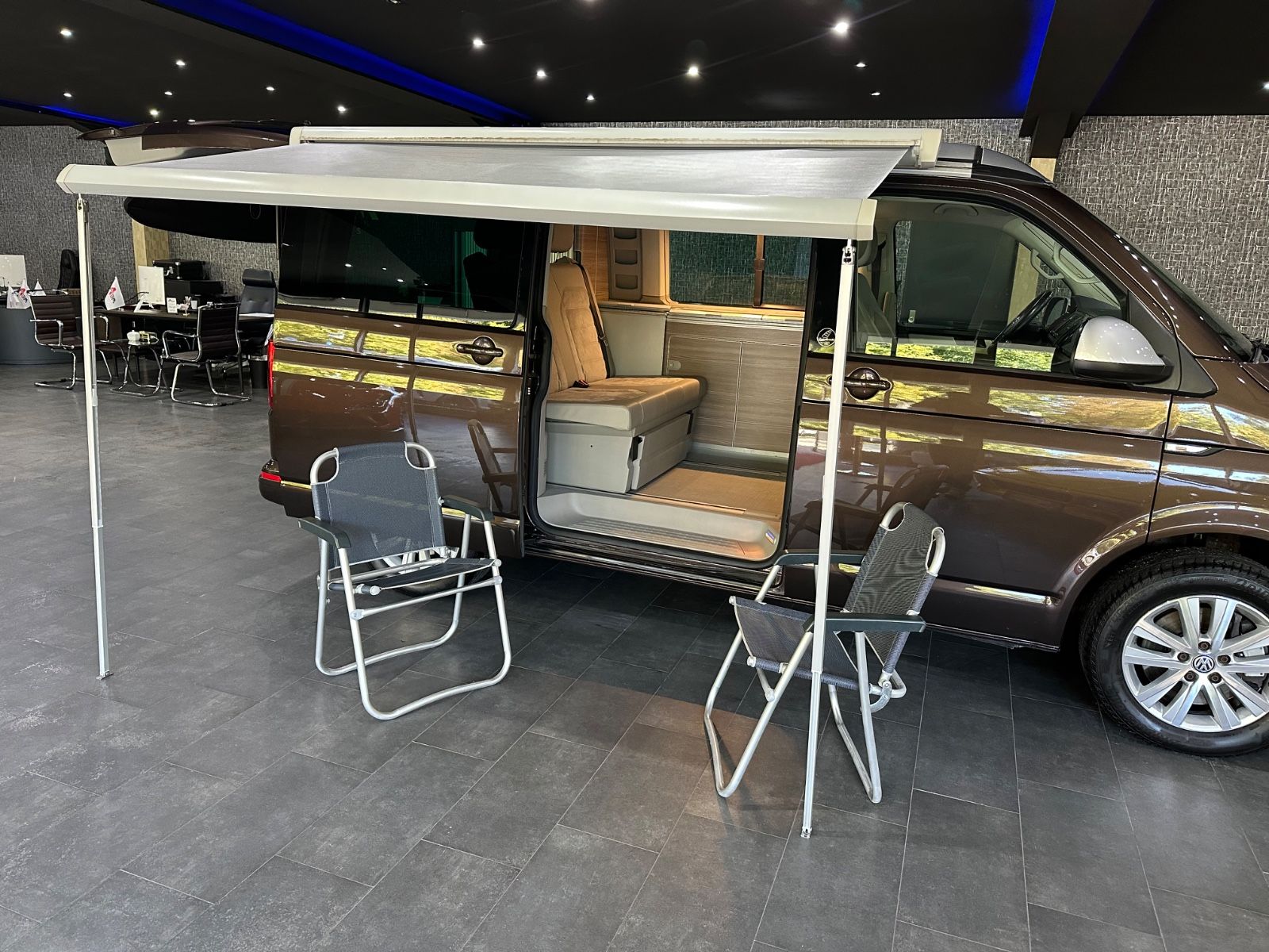 Volkswagen T6 California 4Motion "30 Years" Küche /Markisse foto 22