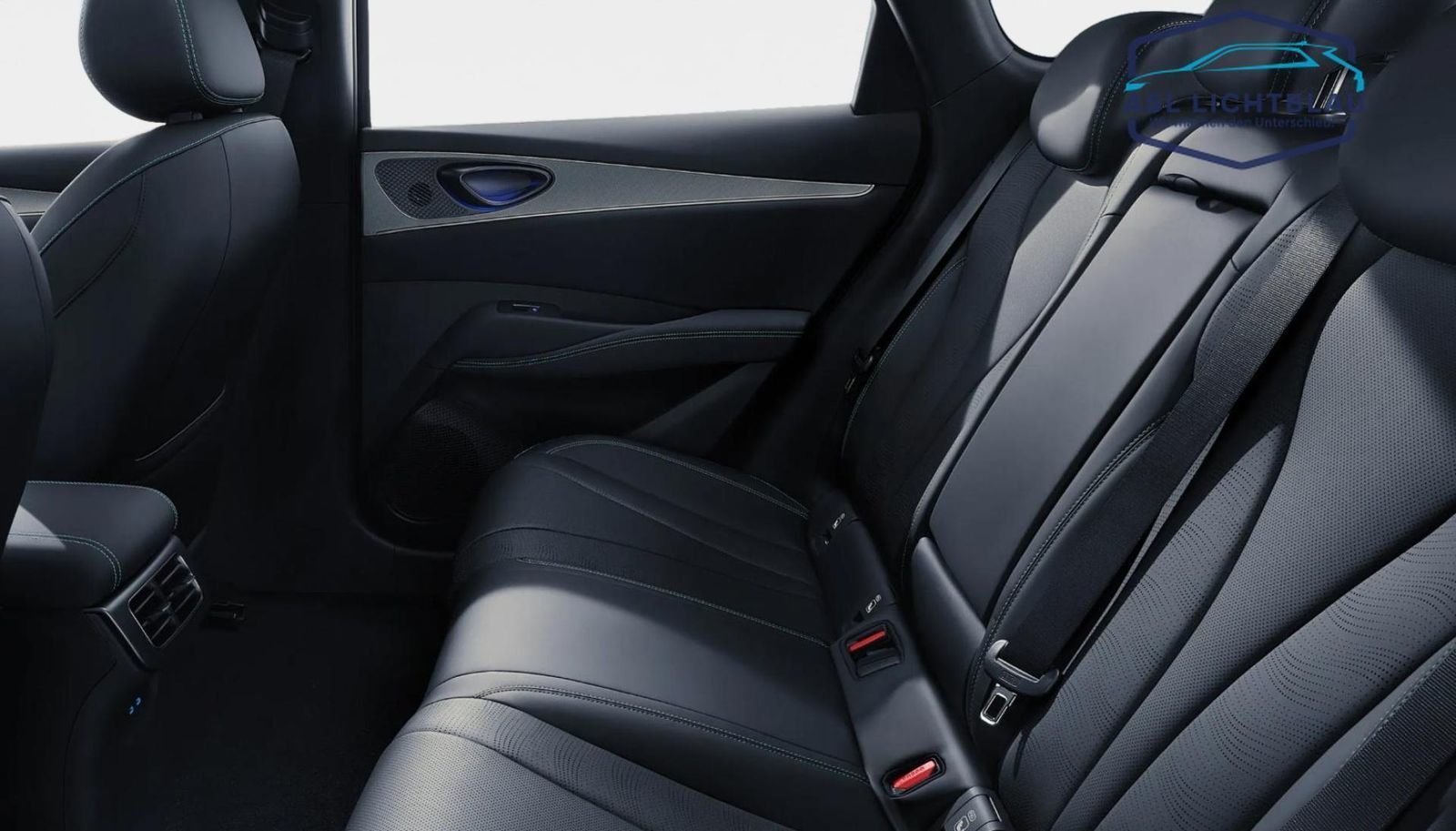 BYD SEAL 6