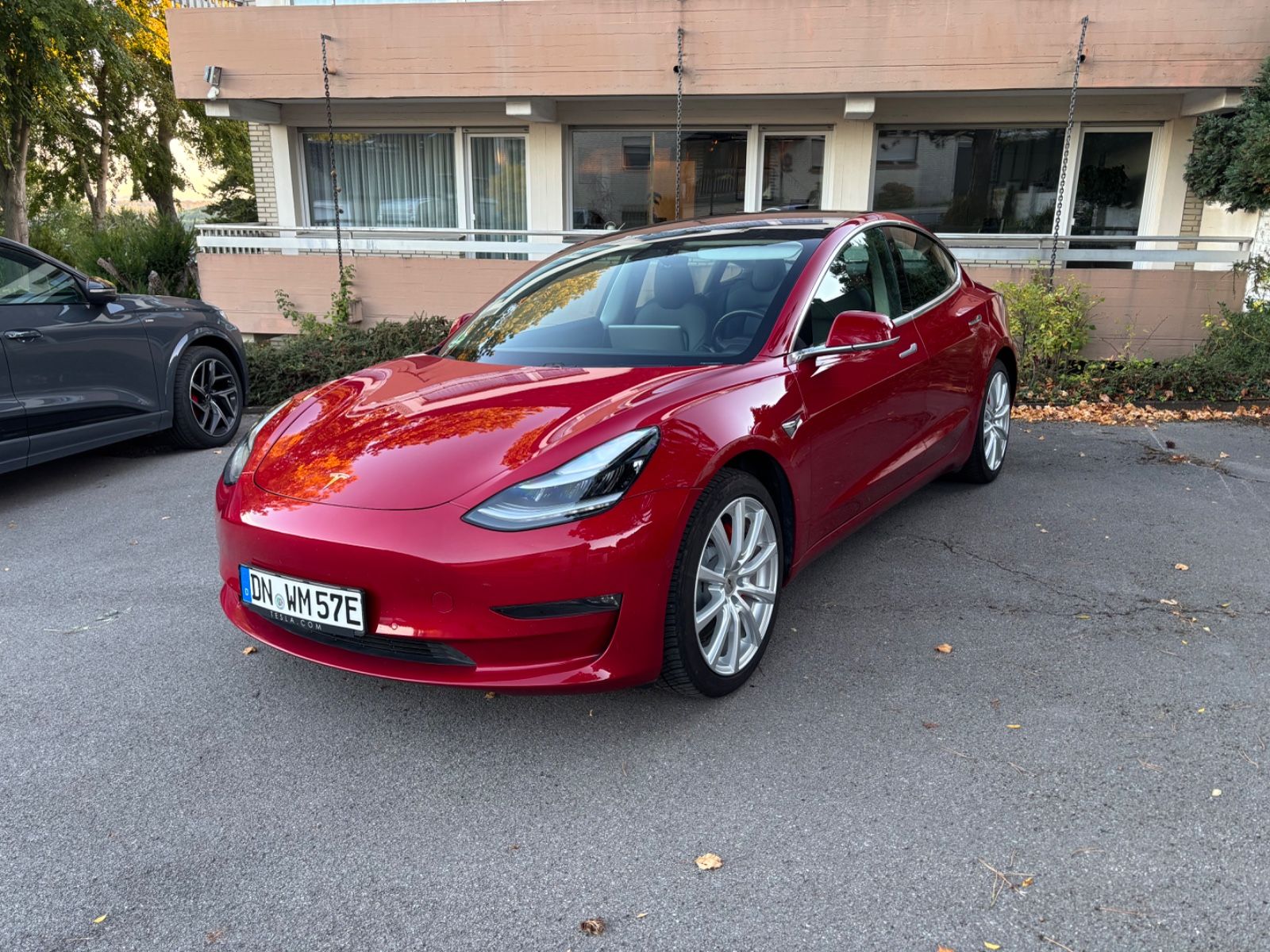 Tesla Model 3 Performance Dual AWD