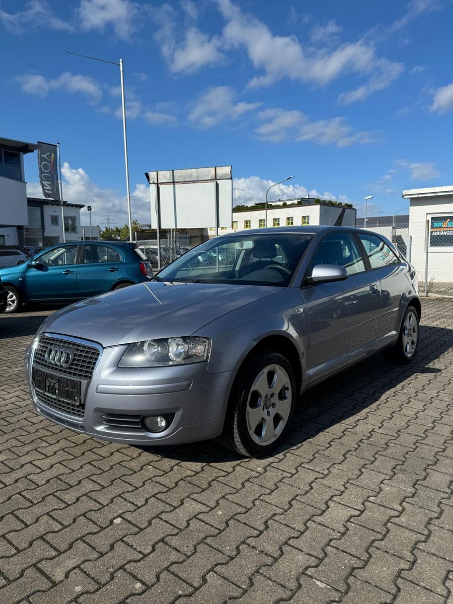 Audi A3 1.6 Attraction*Klima*Tüv 12/27*