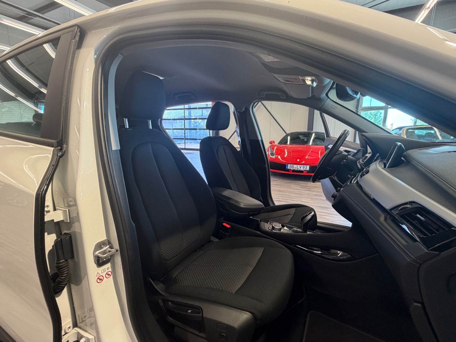 BMW X2 sDrive 18 i Advantage foto 12