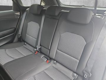 Kia cee'd SW 1.5T ULTIMATE LED*17 Zoll*Navi*Kamera*