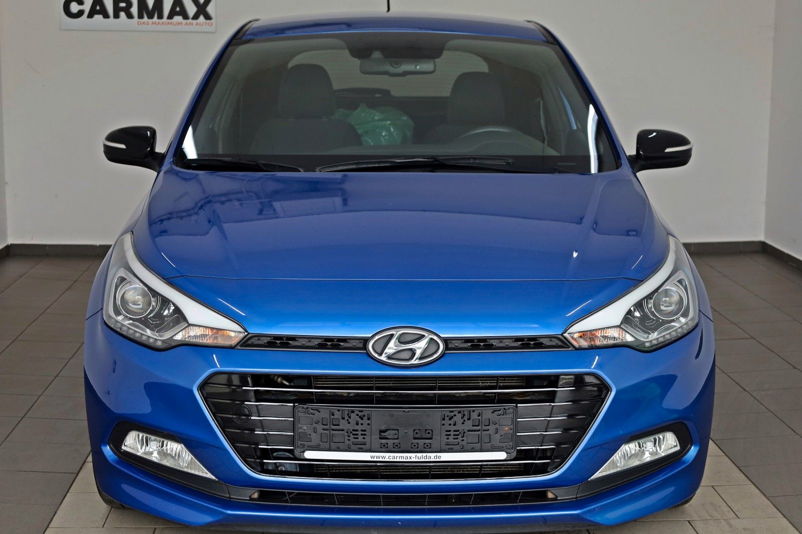 Fahrzeugabbildung Hyundai i20 Passion + Navi,SH,PDC,SR+WR