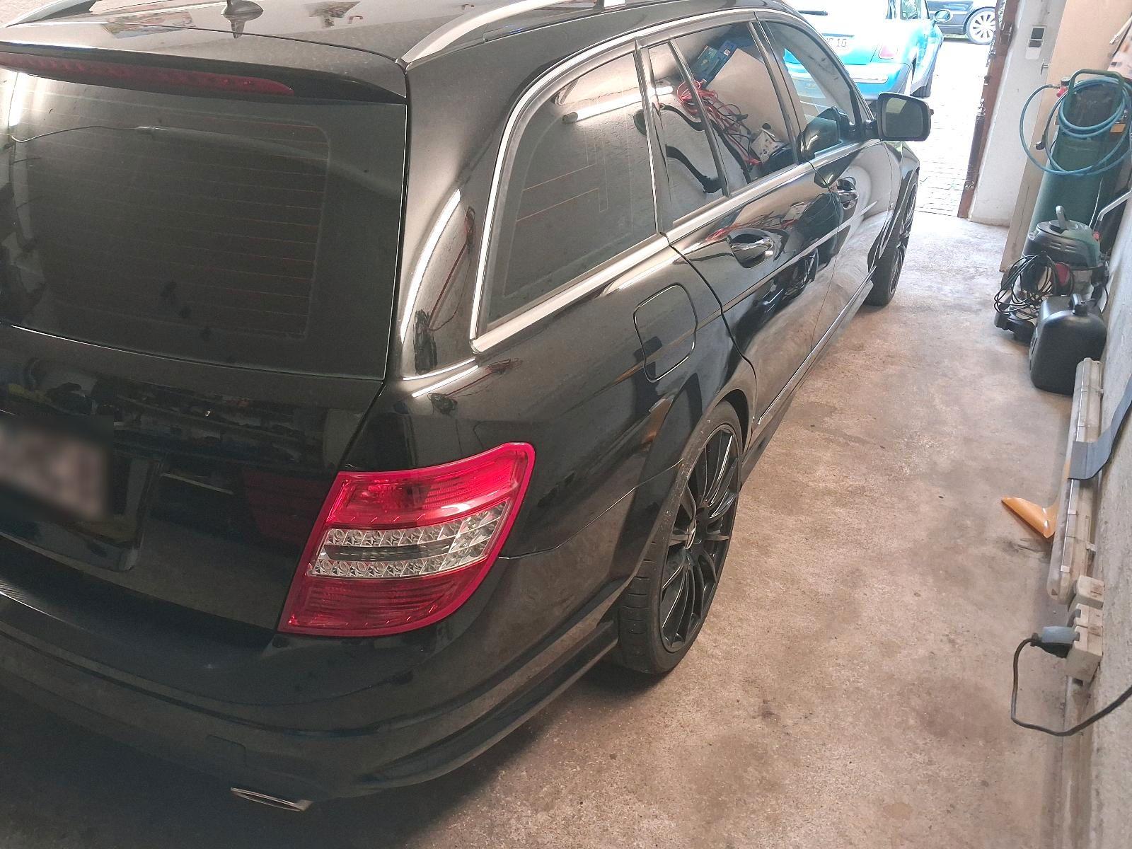 Mercedes-Benz 280 2008 — photo 5