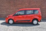 Ford Tourneo Connect 1.5d 1HAND KLIMAAUTO SITZHEIZUNG - rote Ford Tourneo Connect