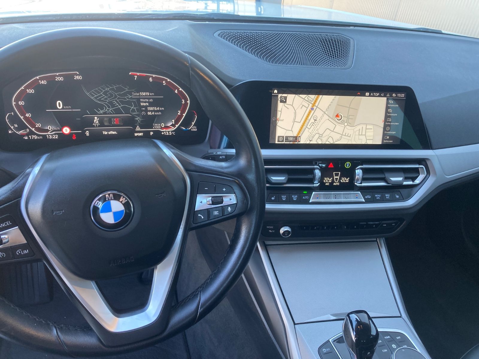 BMW 320iAT *WLAN*LED*DAB*Sportsitze*Teilleder*Kamera foto 12