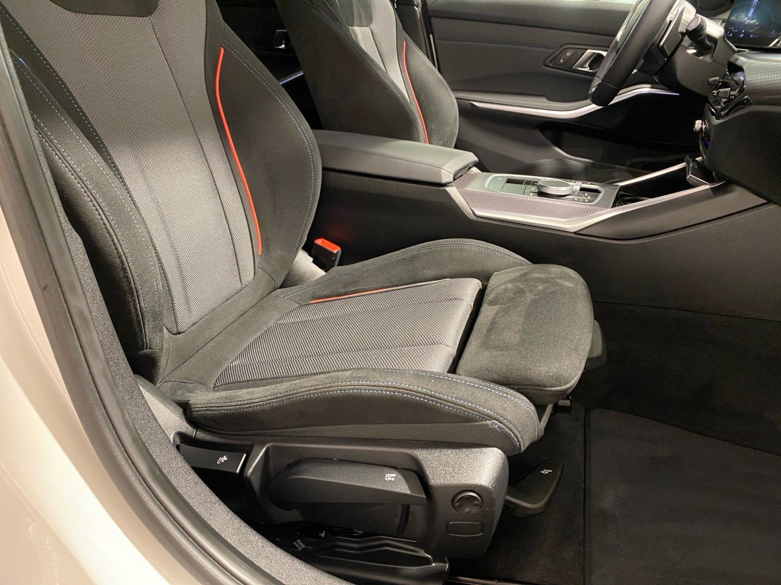 BMW 320 - Bild 13