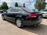 Audi A6 Lim. 3.2 FSI quattro*Navi*Volleder* - Audi A6 aus 2006: 3.2