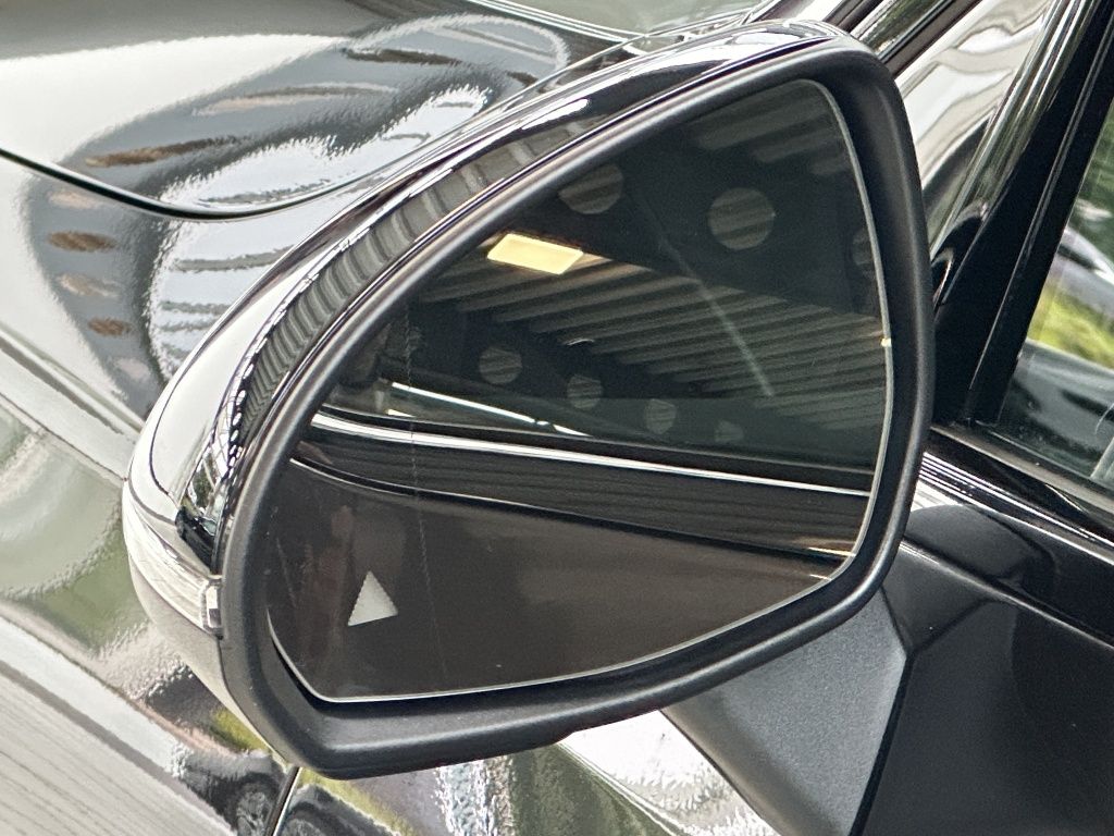 Fahrzeugabbildung Mercedes-Benz GLC 200 4MATIC AMG Line*NightPaket*DIGITAL Light