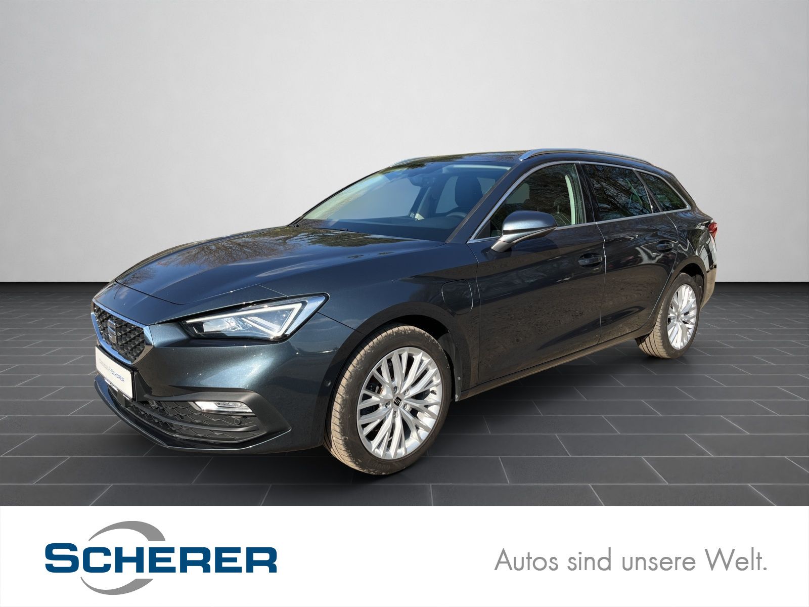Seat Leon Sportstourer 1.4 TSIe DSG Xcellence SHZ RFK