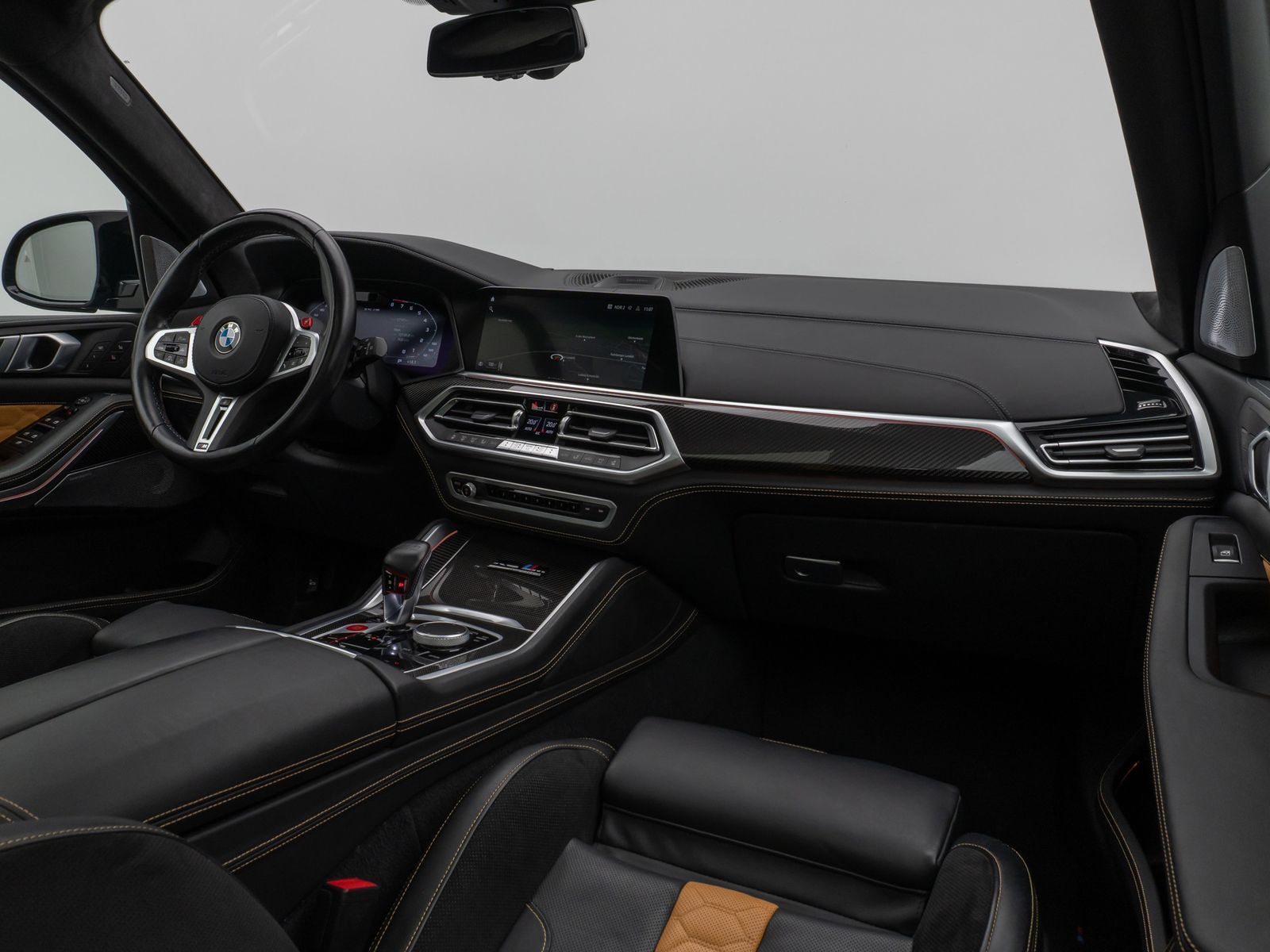 Fahrzeugabbildung BMW X5 M Competition Panoram 360°HUD B&W SoftCl VOLL