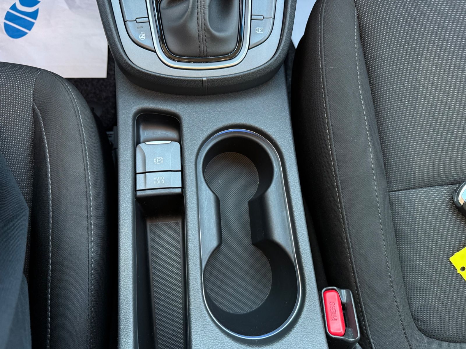 Fahrzeugabbildung Hyundai Kona Trend Hybrid Navi Sitzheizung