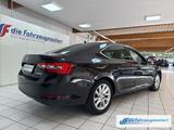 Skoda Superb Style 2.0 TDI Navi *HAGELSCHADEN *EXPORT - Skoda Superb in Bonn